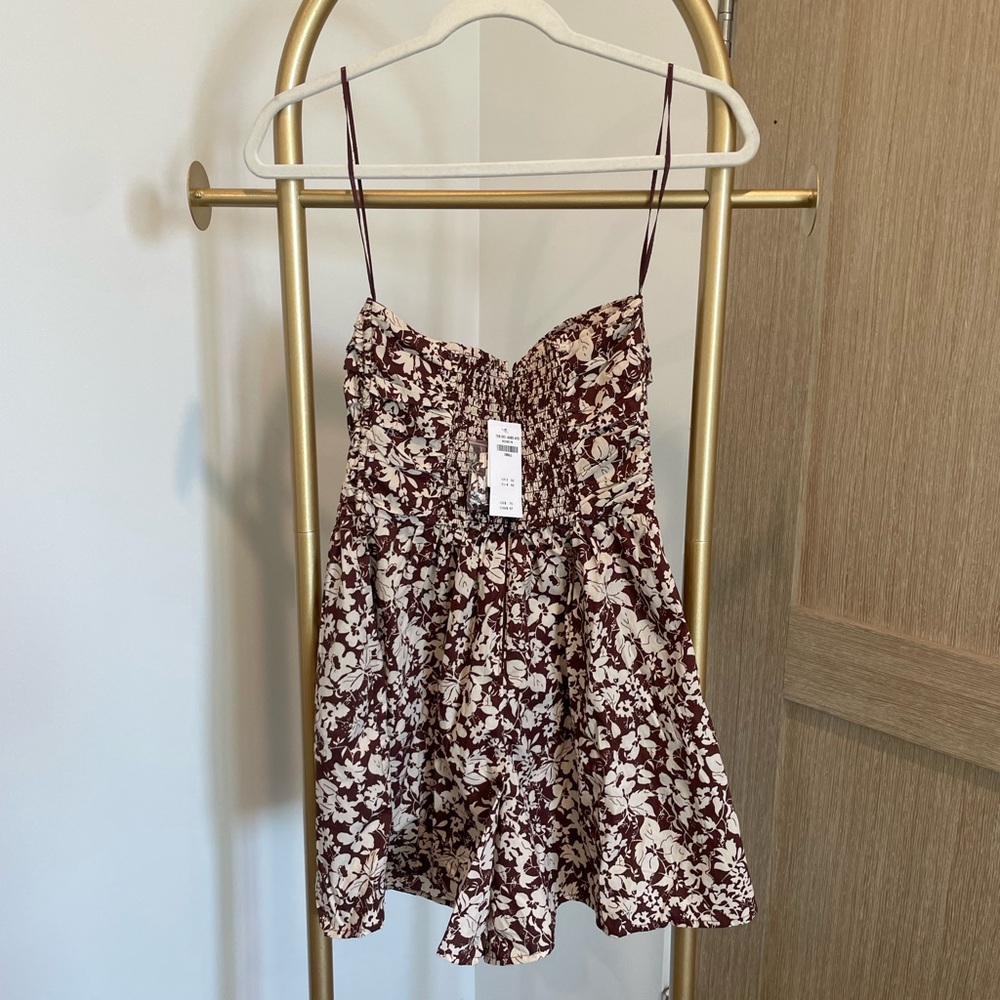 NWT Abercrombie & Fitch Emerson Ruched Strapless Romper - Picture 4 of 5